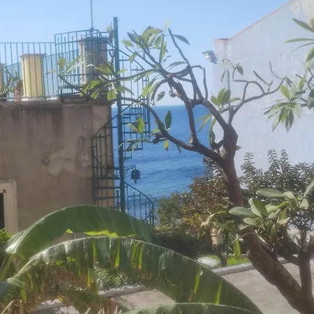 B&B Al Comitato Giardini Naxos Exterior photo